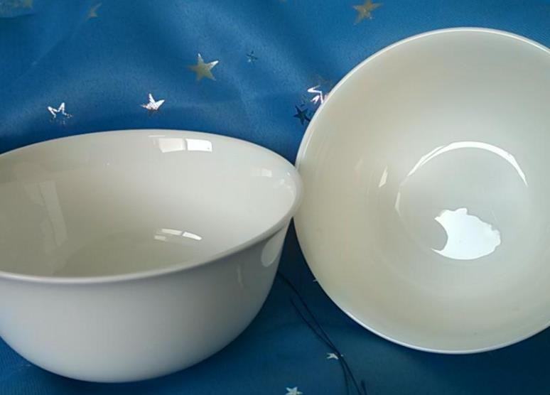 骨瓷碗和陶瓷碗有什么区别 骨瓷碗与陶瓷碗哪个好