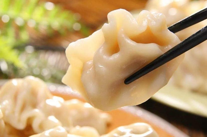 包饺子素三鲜都有什么「三鲜素饺子素馅的有什么」