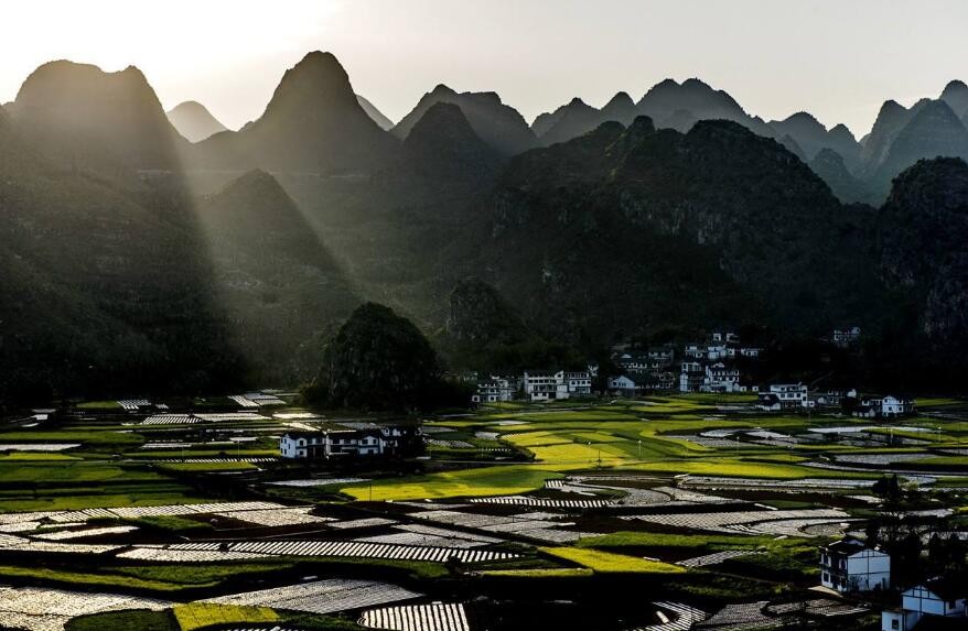 万峰林景区攻略「万峰林景区门票价格」(图1)