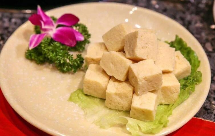 自己如何做冻豆腐「如何做冻豆腐炖白菜」