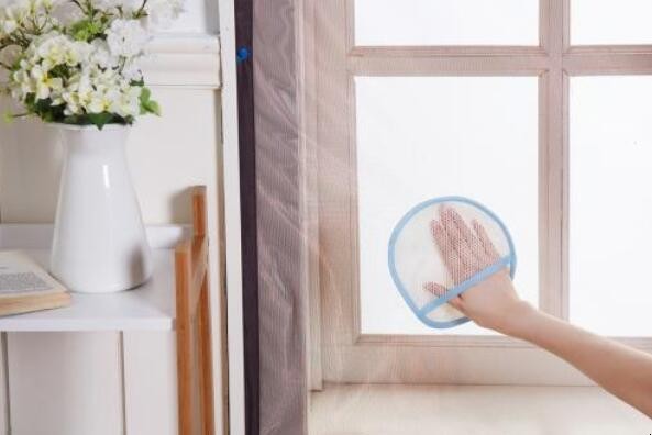 不可拆的纱窗怎么清洗「可拆纱窗怎么清洗」