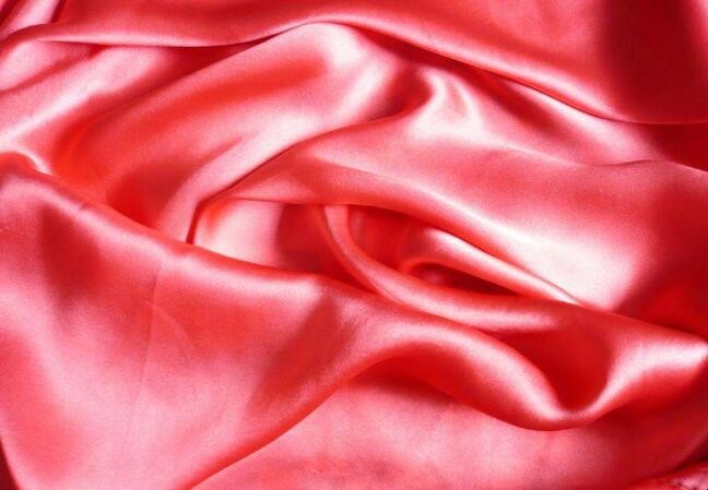 丝绸分为几种类型 丝绸分为几种面料