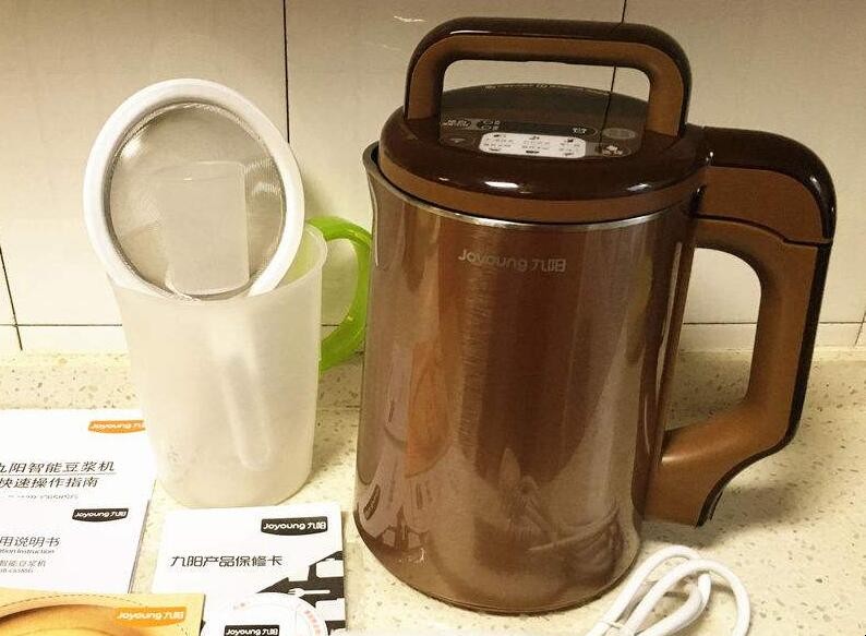 九阳豆浆机的果汁功能需要加水吗 九阳豆浆机榨果汁要加水吗?