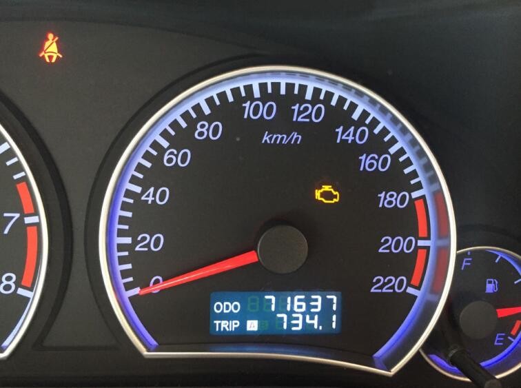 xrv油箱黄灯亮了还能跑多远 xrv油表亮了还能跑多远