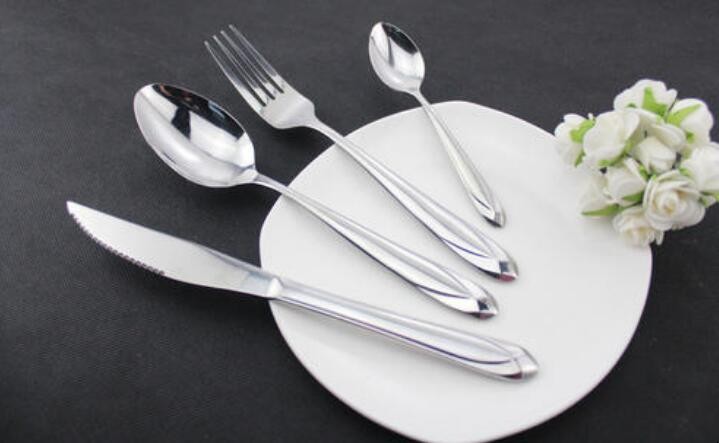 用不锈钢餐具有什么危害吗 初次使用不锈钢餐具如何处理(图1)