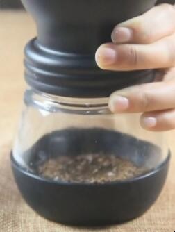 怎样把咖啡豆磨成粉 怎么将咖啡豆磨成粉(图5)