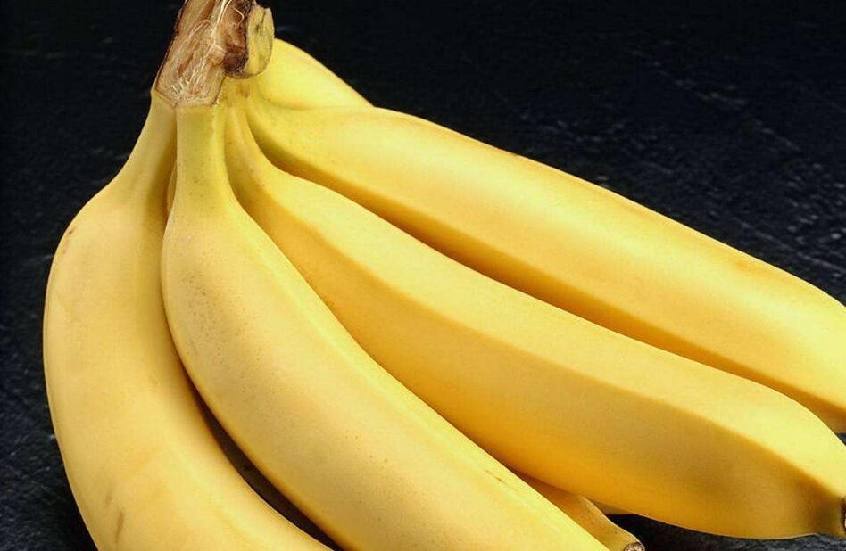 便秘吃香蕉什么时候吃好 什么时间吃香蕉对便秘有好处和坏处(图1)