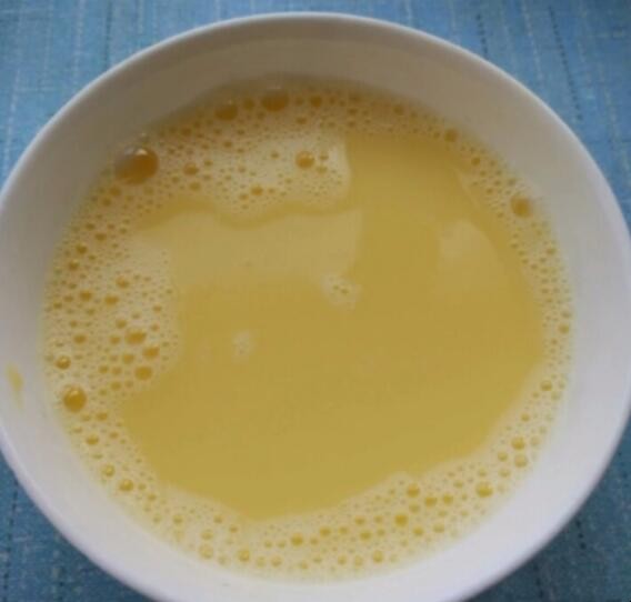 怎样制作鸡蛋羹 鸡蛋羹怎么做做(图3) 怎样制作鸡蛋羹 鸡蛋羹怎么做做(图3)