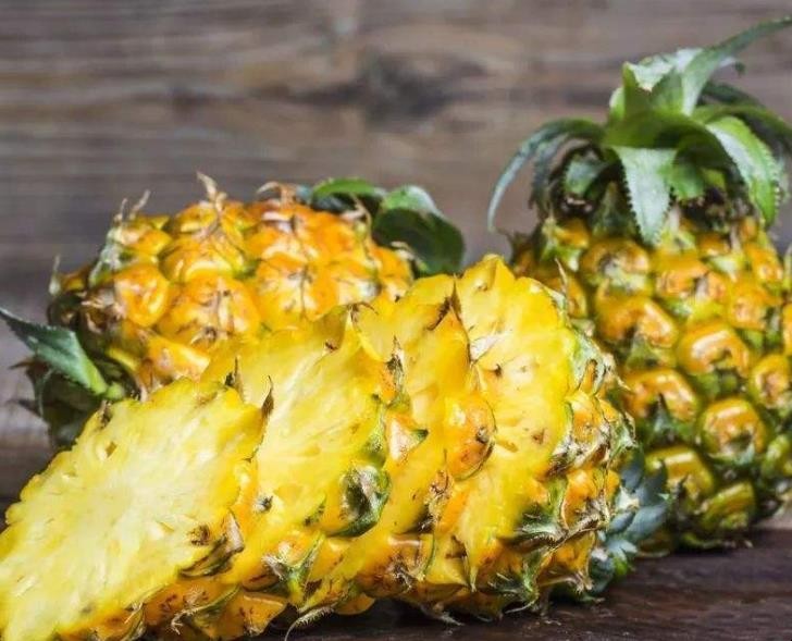 怎么挑好吃的菠萝 怎样选好吃的菠萝
