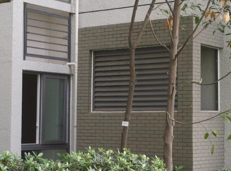 2,住宅楼的风井分为很多种,一种是消防专用的送风井,一种是排烟风井